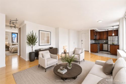 11b-24 E 7th Street, New York, NY, 10003 | Card Image
