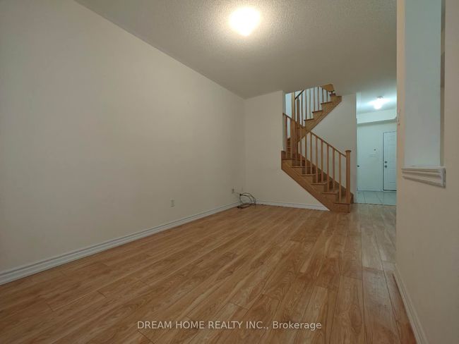 28 Robert Joffre Leet Ave, House attached with 3 bedrooms, 3 bathrooms and 1 parking in Markham ON | Image 8