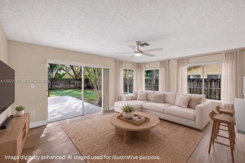 1660 Nw 94th Ave, Plantation, FL, 33322-4225 | Card Image