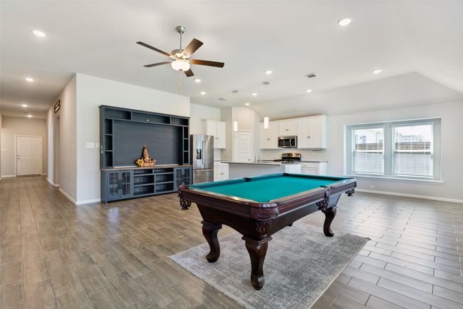 5933 Rostherne Dr, House other with 4 bedrooms, 3 bathrooms and null parking in Aubrey TX | Image 4