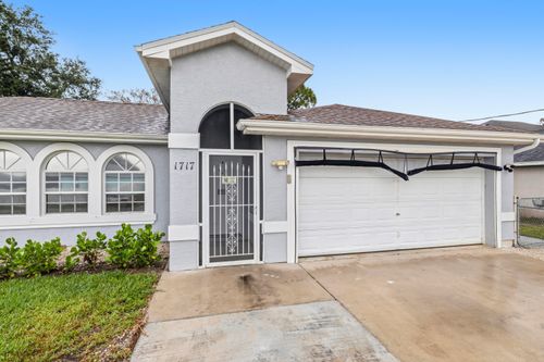 1717 Sw Burlington St, Port St. Lucie, FL, 34984-3560 | Card Image
