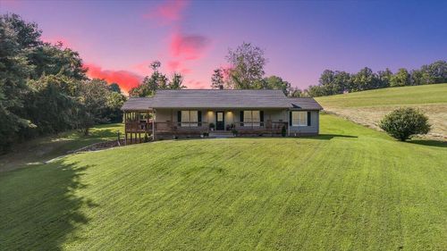 7093 Old Fincastle Rd, Fincastle, VA, 24090-3778 | Card Image