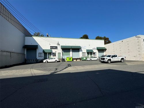 734 Tyee Rd, Victoria, BC, V9A6X4 | Card Image