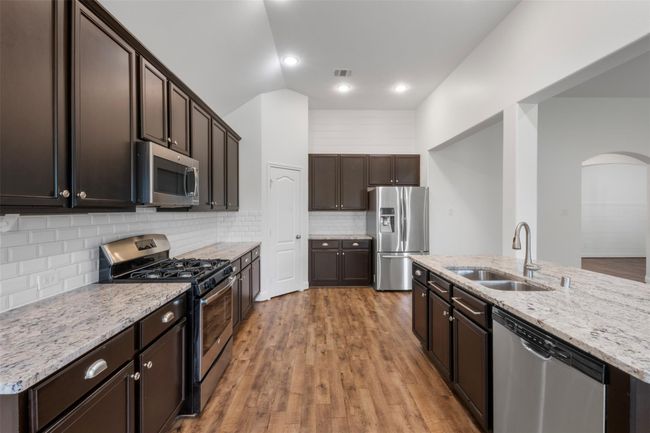 20123 Cascading Falls Blvd, House other with 4 bedrooms, 3 bathrooms and 3 parking in Cypress TX | Image 16