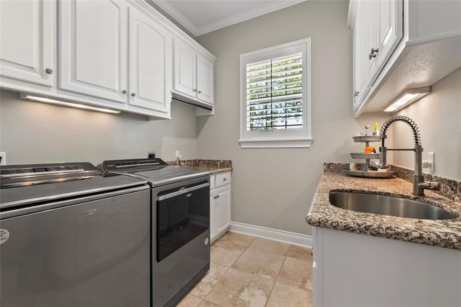 2112 Washington Ave, House other with 3 bedrooms, 4 bathrooms and 7 parking in Alvin TX | Image 10