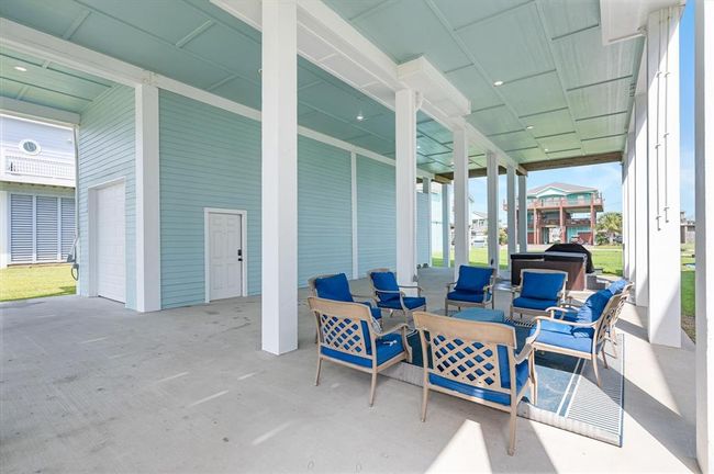 1981 Avenue I, House other with 4 bedrooms, 2 bathrooms and null parking in Crystal Beach TX | Image 37