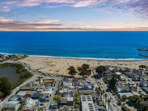 2727 E Cliff Dr, Santa Cruz, CA, 95062-4716 | Card Image