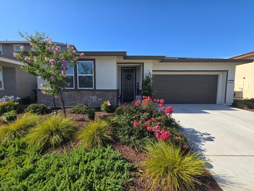 1549 Gelderlander Way, Olivehurst, CA, 95961-4916 | Card Image