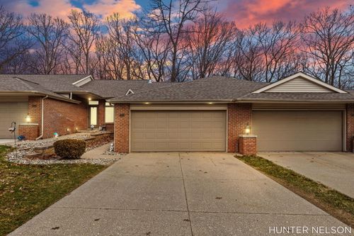 4357 Idlewood Drive Sw, Wyoming, MI, 49519 | Card Image