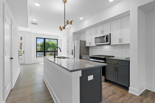12 - 1106 Oak St, Condo with 2 bedrooms, 3 bathrooms and null parking in Columbus OH | Image 10