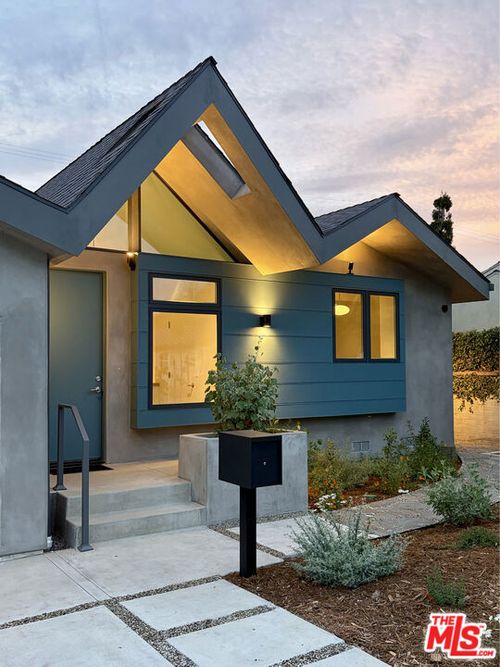 11929 Bray St, Culver City, CA, 90230-6009 | Card Image