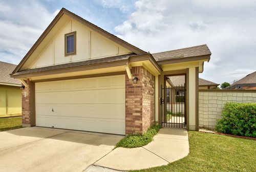 202 Silo St, San Marcos, TX, 78666-7785 | Card Image