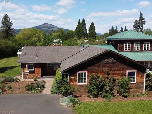 4420 Riordan Hill Dr, HoodRiver, OR, 97031 | Card Image