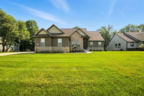 11310 Killarney Dr, Stanwood, MI, 49346-9154 | Card Image