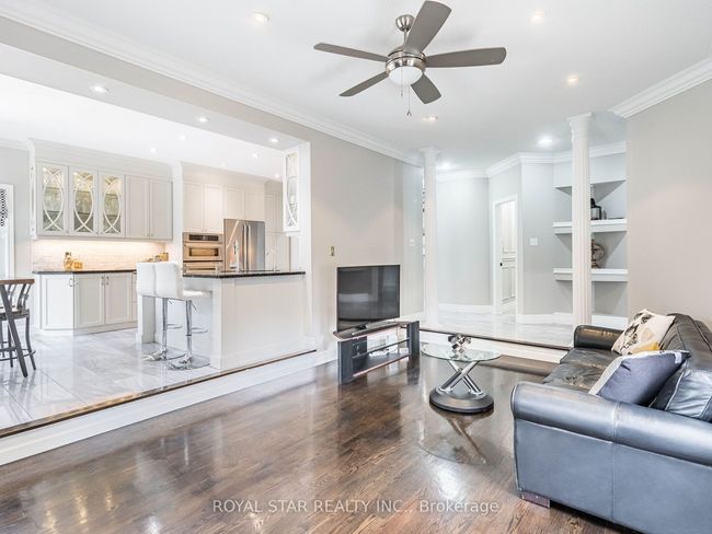 70 Colonel Bertram Rd, House other with 6 bedrooms, 5 bathrooms and 4 parking in Brampton ON | Image 11