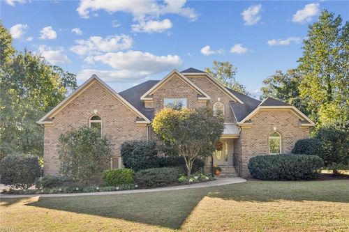 8748 Adams Dr, Suffolk, VA, 23433-1202 | Card Image