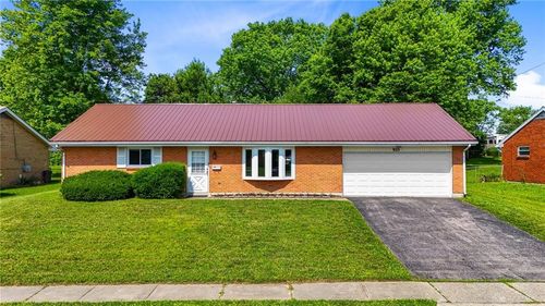 925 Robinette Ave, Vandalia, OH, 45377-3216 | Card Image