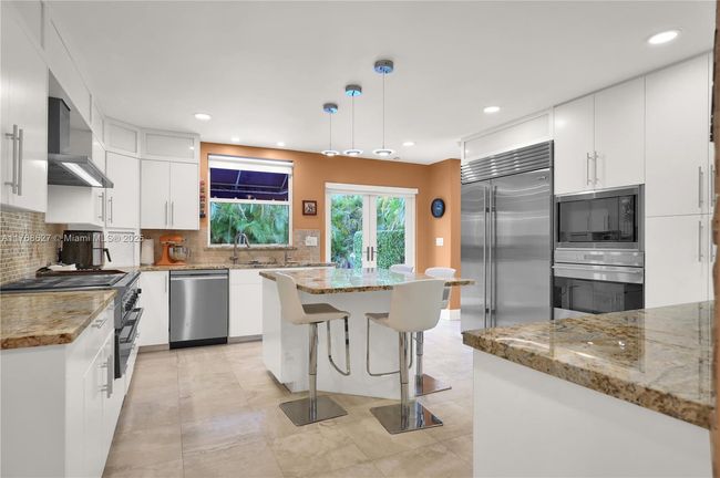 2115 Country Club Prado, House other with 4 bedrooms, 5 bathrooms and null parking in Coral Gables FL | Image 15