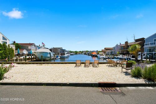 3156 Peddie St, Toms River, NJ, 08753-4841 | Card Image