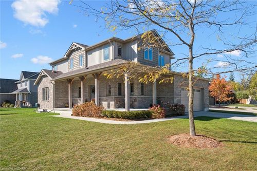 8 Griffith Crt, Listowel, ON, N4W0G1 | Card Image