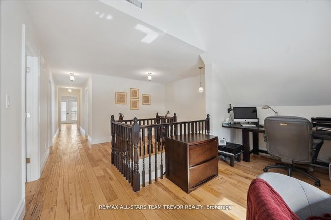 27 Corbett Cres, House other with 3 bedrooms, 4 bathrooms and 5 parking in Aurora ON | Image 24