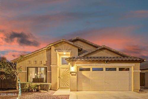3247 S Loback Ln, Gilbert, AZ, 85297-7840 | Card Image