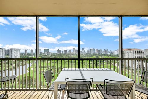 apt-2005-20335 W Country Club Dr, Aventura, FL, 33180-1692 | Card Image