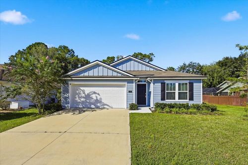 35 Putter Dr, Palm Coast, FL, 32164-7404 | Card Image