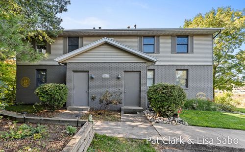 19-15330 Krueger St, Spring Lake, MI, 49456-2731 | Card Image