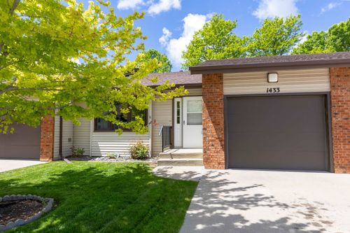 1433 Lookout Valley Ct, Spearfish, SD, 57783-1551 | Card Image