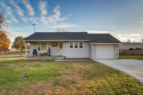 1104 W Main St, Buffalo, MO, 65622-9288 | Card Image