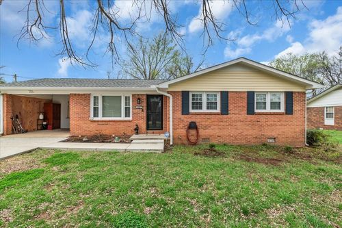 102 Edgewater Dr, Winchester, TN, 37398-1904 | Card Image