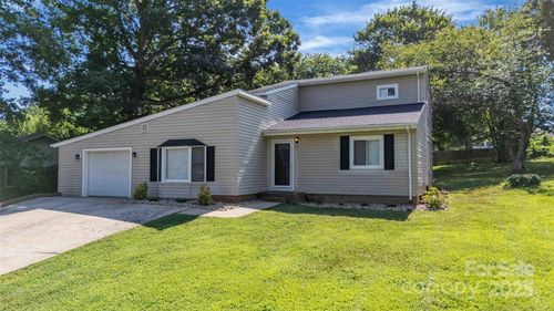 108 Hillsboro Rd, Taylorsville, NC, 28681-3520 | Card Image