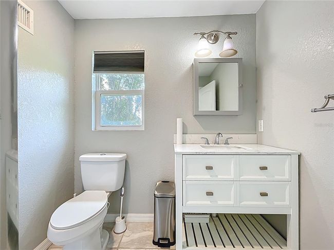 9506 Number Two Rd, House other with 3 bedrooms, 2 bathrooms and null parking in Howey In The Hills FL | Image 39