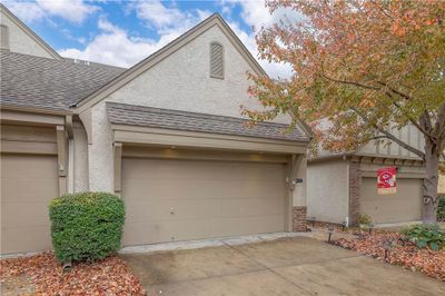 14302 Russell Street, Townhouse with 4 bedrooms, 2 bathrooms and null parking in Overland Park KS | Image 1