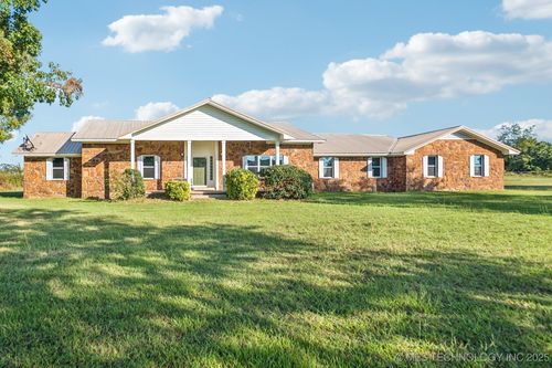 109050 N County Road 3850 Road, Weleetka, OK, 74880 | Card Image