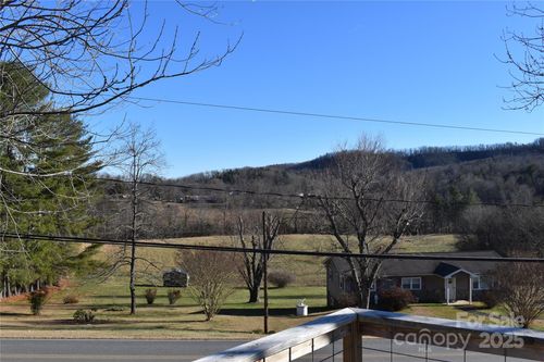 713 Arrowhead Trl, Marion, NC, 28752-9383 | Card Image
