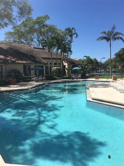 19-4521 W Mcnab Rd, Pompano Beach, FL, 33069-4914 | Card Image