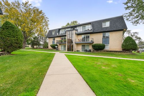 2b-11128 S 84th Ave, Palos Hills, IL, 60465-2420 | Card Image