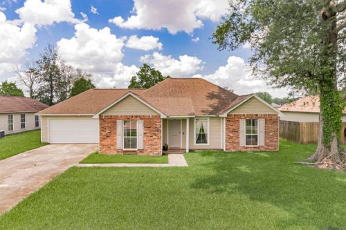 43314 N Henderson Ave, Prairieville, LA, 70769-6483 | Card Image