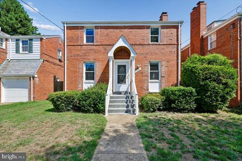 2826 Newton St Ne, WASHINGTON, DC, 20018-2924 | Card Image