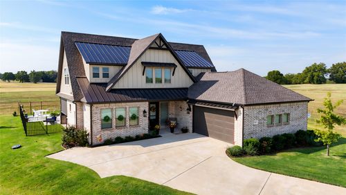 387 Desert Mountain Dr, Gordonville, TX, 76245-2002 | Card Image