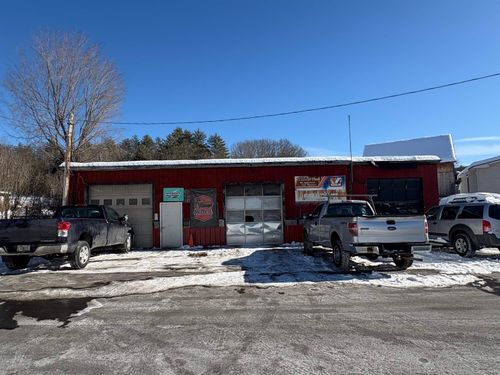 5 Broad Brook Rd, Ashuelot, NH, 03441-2631 | Card Image