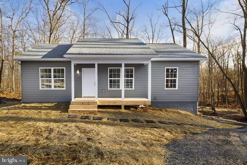 511 Grouse Dr, WINCHESTER, VA, 22602-3595 | Card Image