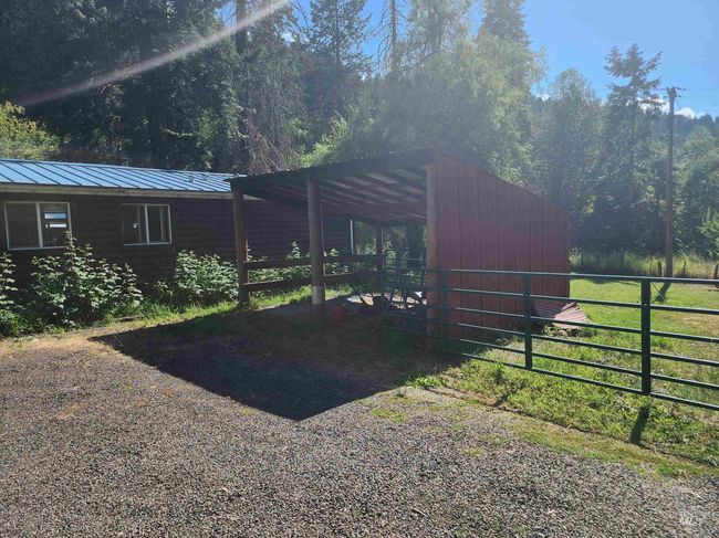 126 Shira Rd, House other with 3 bedrooms, 2 bathrooms and 1 parking in Clearwater ID | Image 24