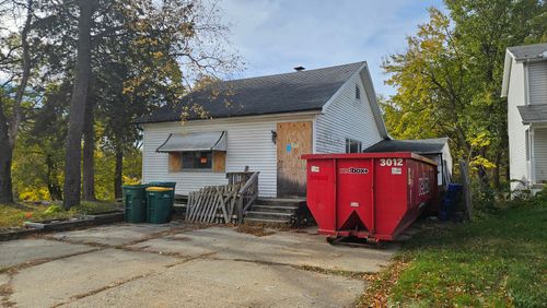 54 Hillcrest Ave, Fox Lake, IL, 60020-1867 | Card Image