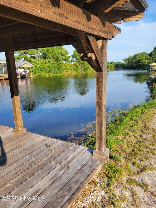 421 Bay Tree Dr, Harrells, NC, 28444-8857 | Card Image