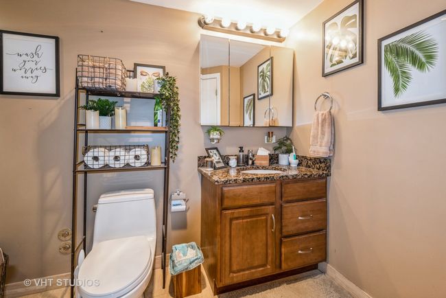 APT-5003 - 655 W Irving Park Rd, Condo with 1 bedrooms, 1 bathrooms and 1 parking in Chicago IL | Image 12