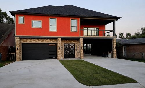 88 Bayou Ln, Kemah, TX, 77565-2662 | Card Image