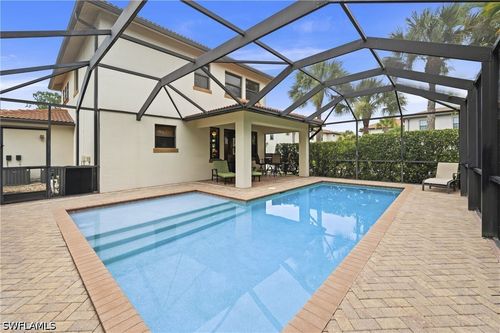 1224 Manado Dr, NAPLES, FL, 34113-8470 | Card Image
